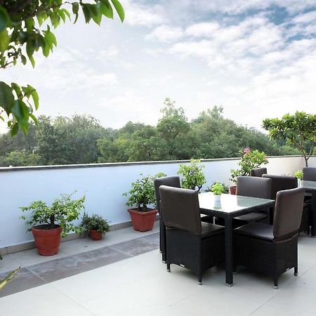 Ahuja Residency Sunder Nagar Hotel New Delhi Exterior foto