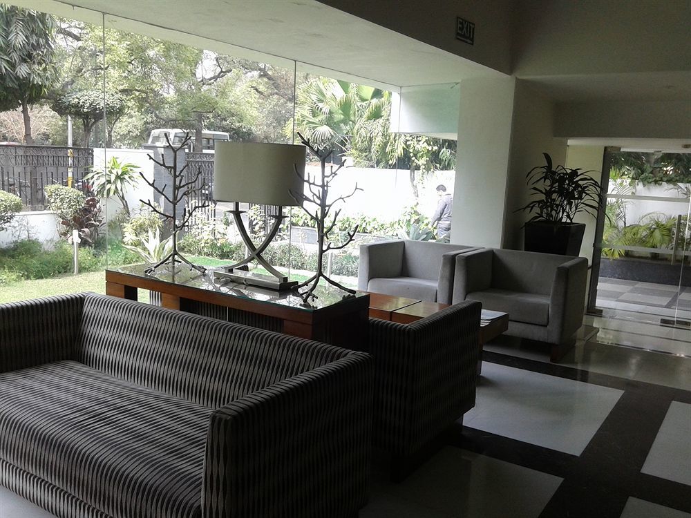 Ahuja Residency Sunder Nagar Hotel New Delhi Exterior foto