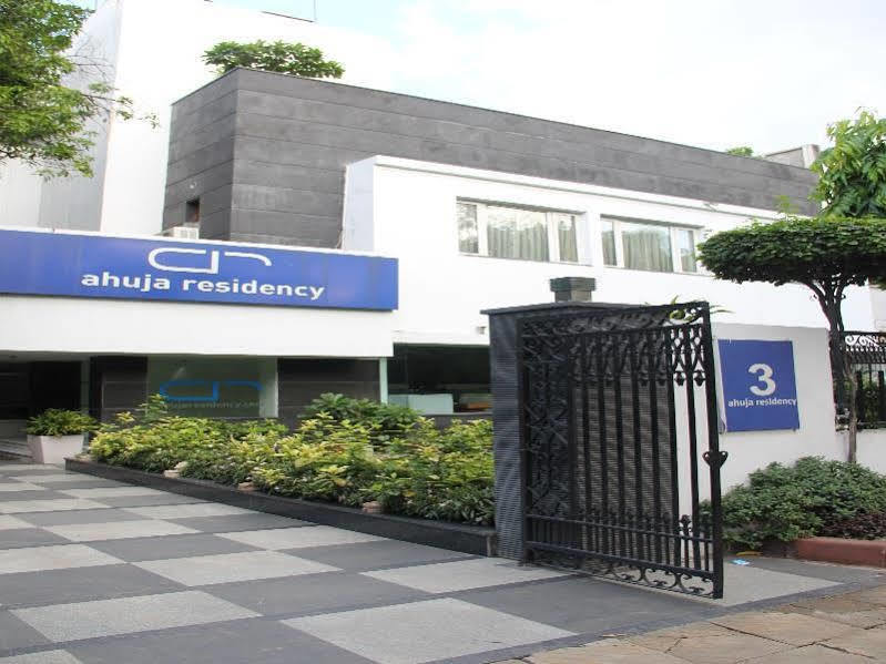Ahuja Residency Sunder Nagar Hotel New Delhi Exterior foto