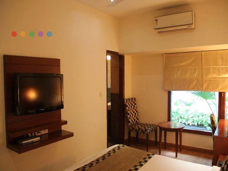 Ahuja Residency Sunder Nagar Hotel New Delhi Exterior foto