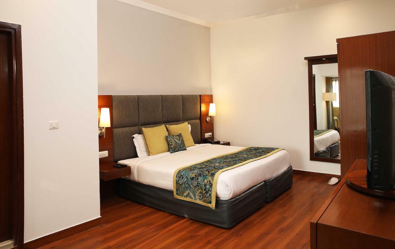 Ahuja Residency Sunder Nagar Hotel New Delhi Exterior foto