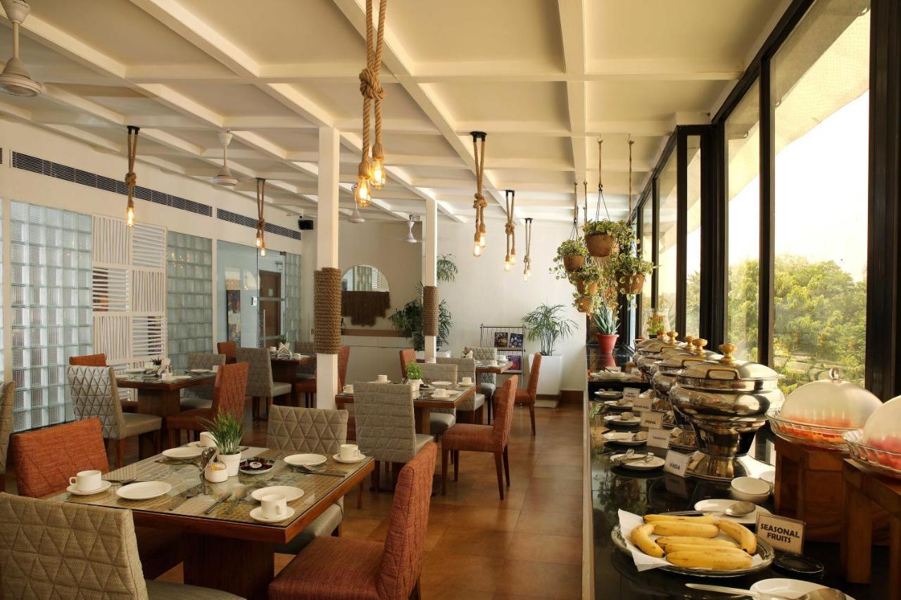 Ahuja Residency Sunder Nagar Hotel New Delhi Exterior foto